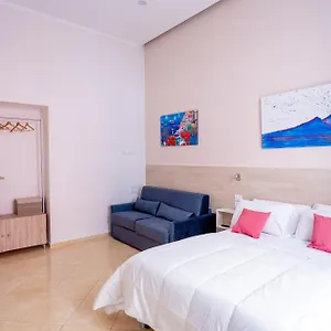  Bed & Breakfast Leone Toledo Italy